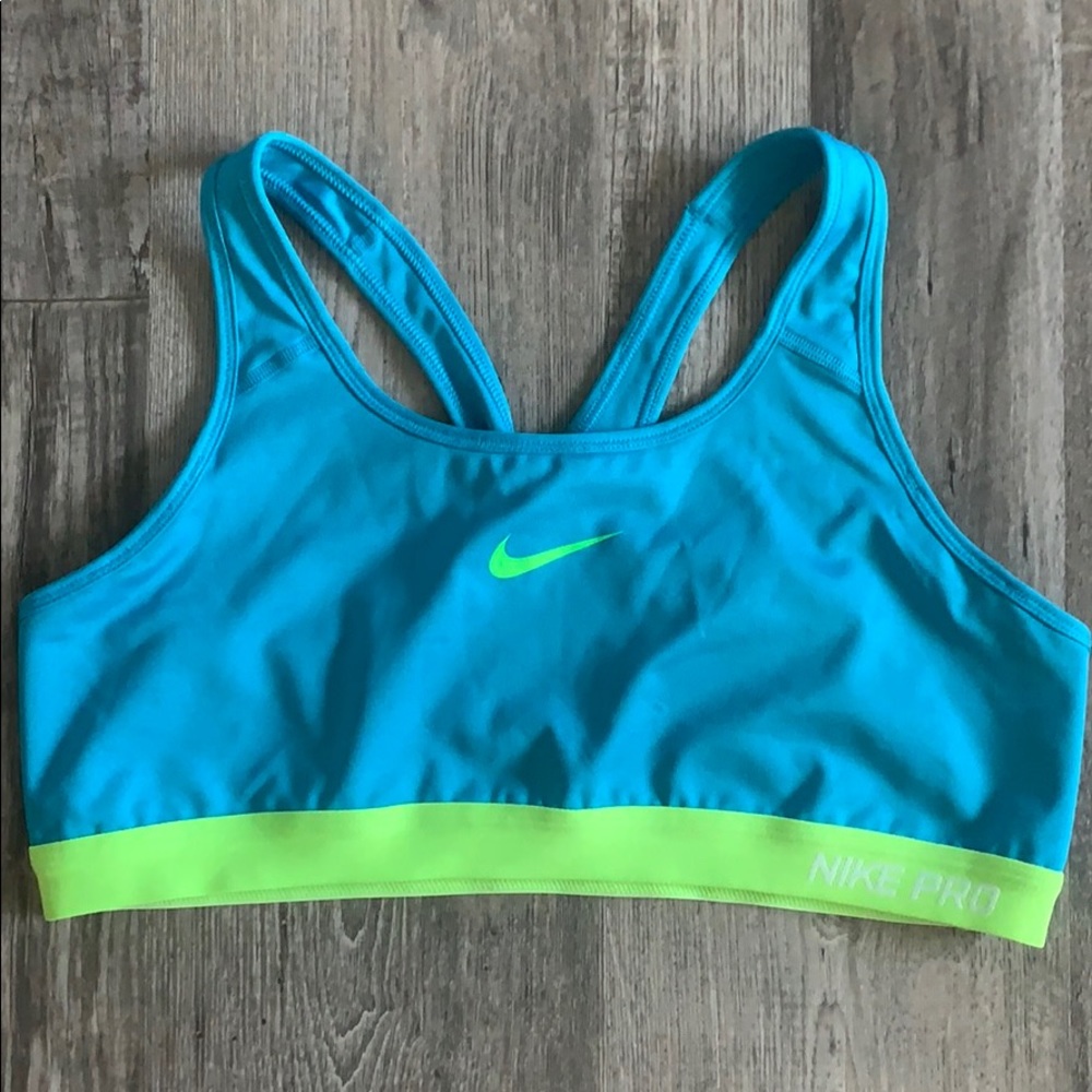 Nike Pro Sports Bra